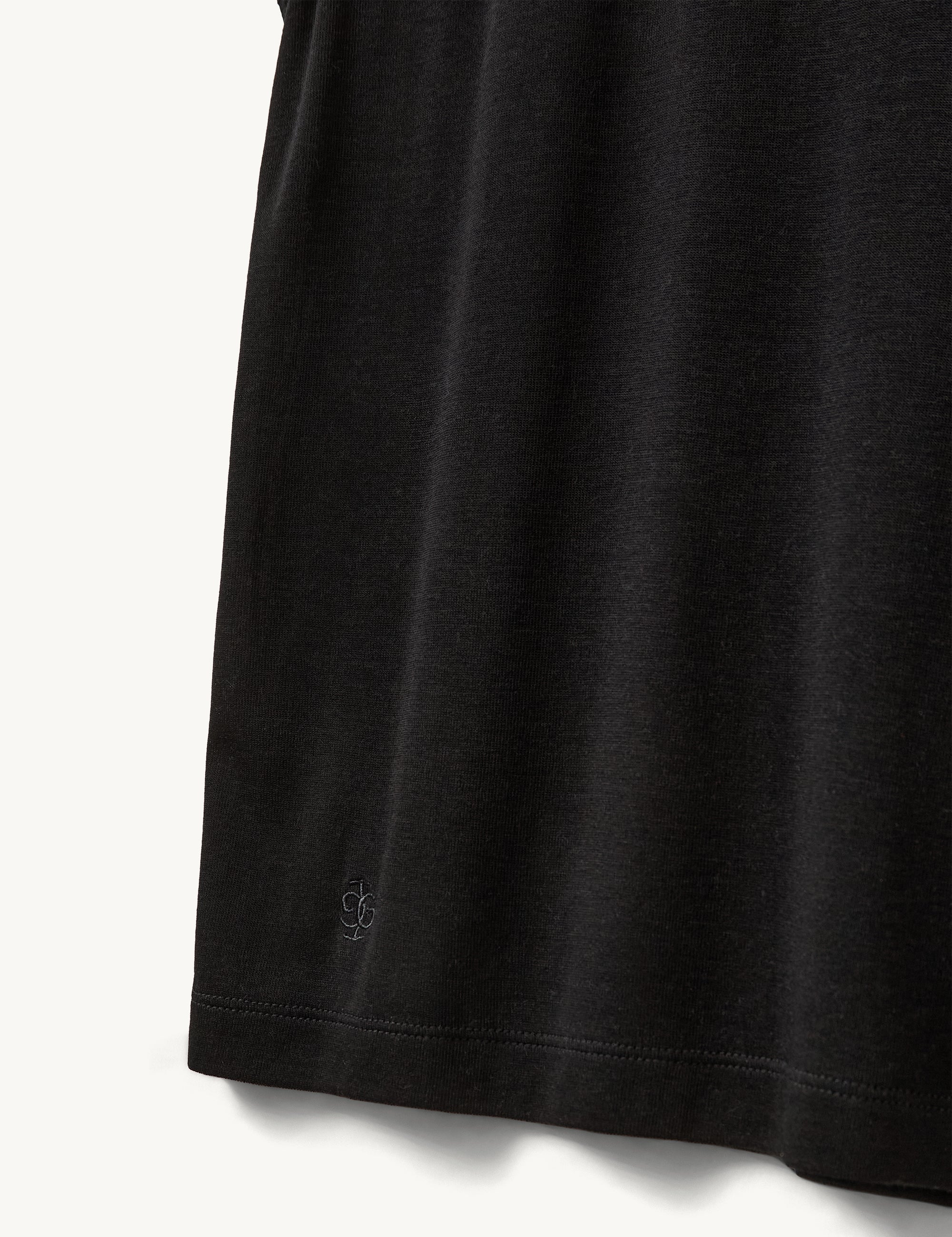 Bree Tee Black 4 / Black