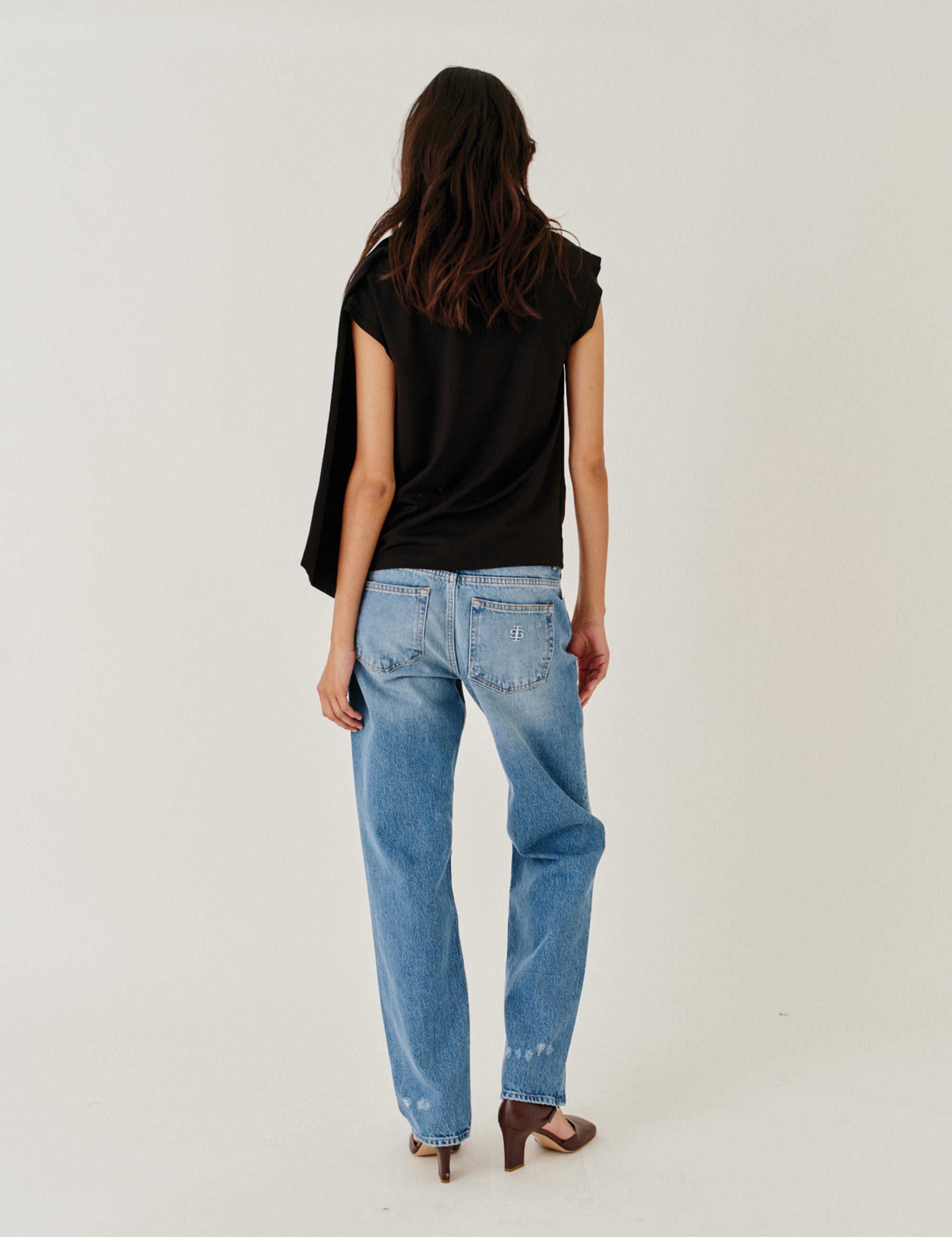 Scarf Tee Black 6 / Black