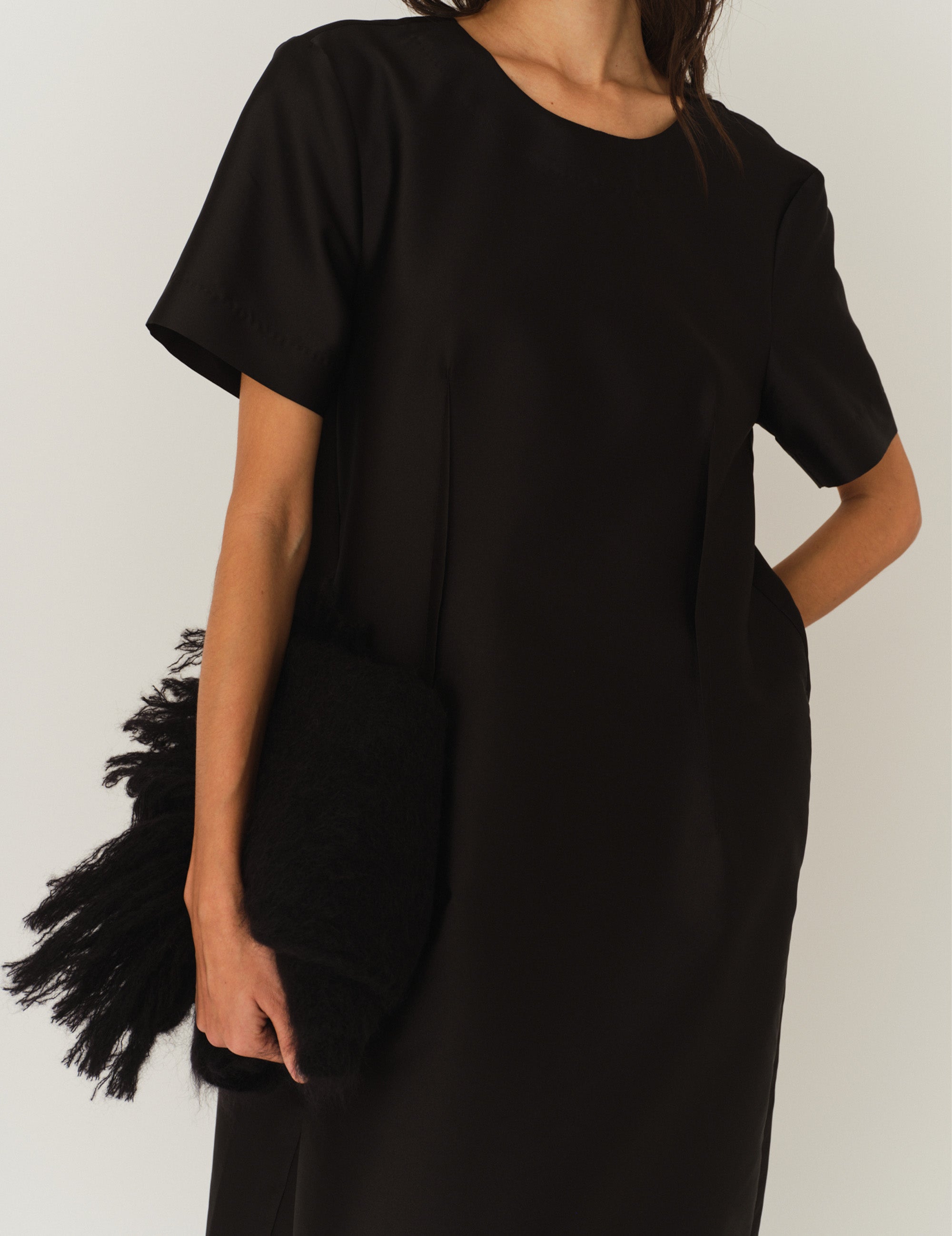 Umami Tee Dress Black 6 / Black