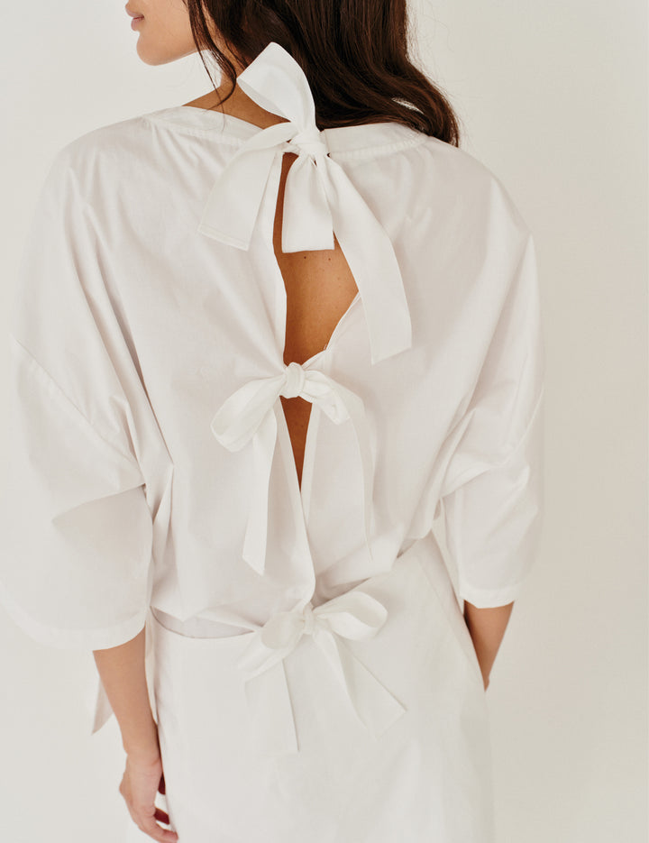 Cyprus Tee White OS / White