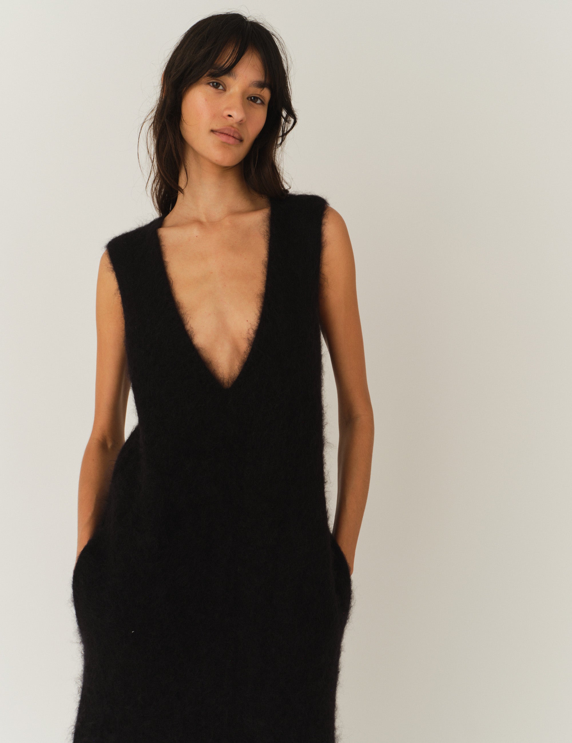 Roma Gown Black 6 / Black