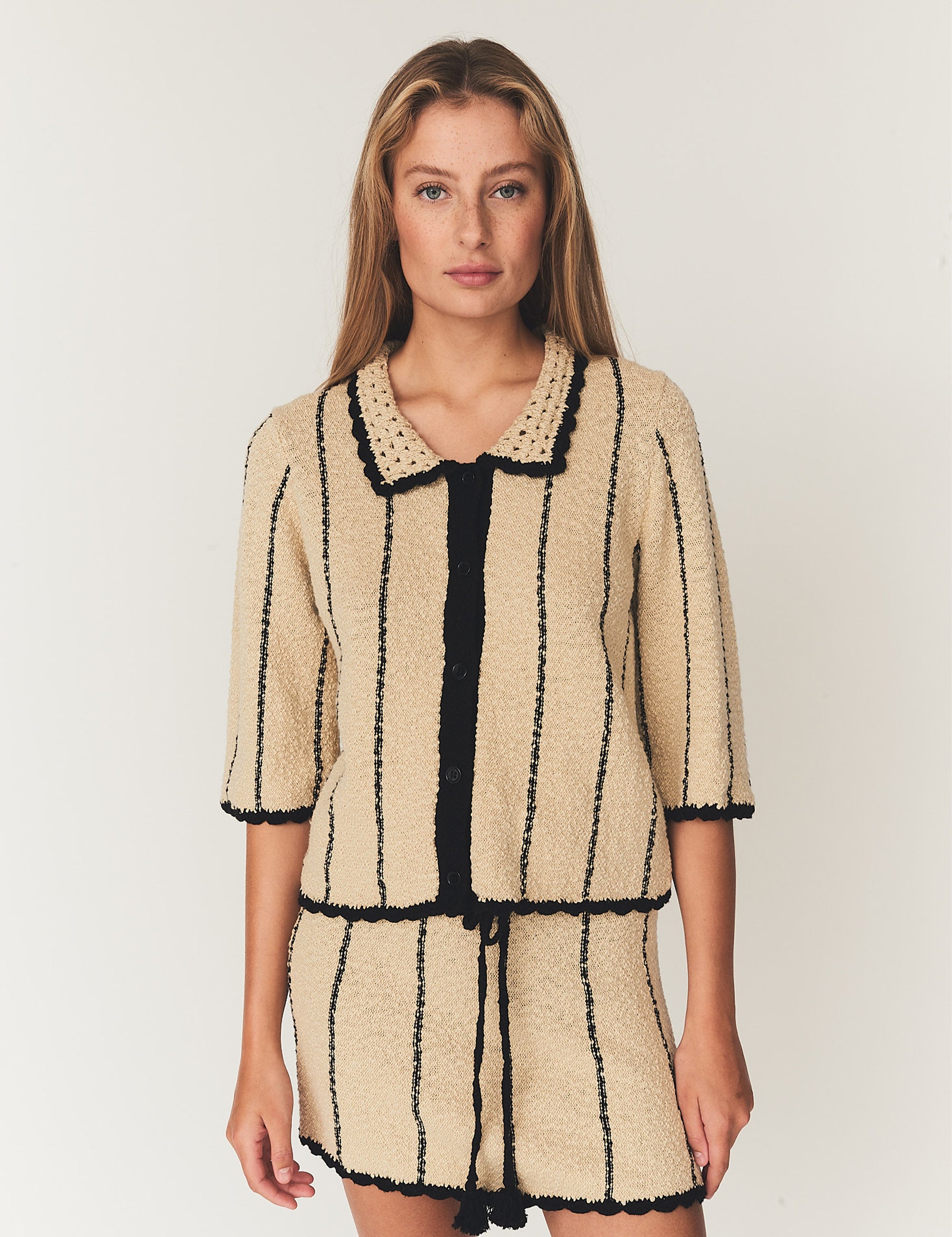 April Polo Print 4 / Trench/black stripes