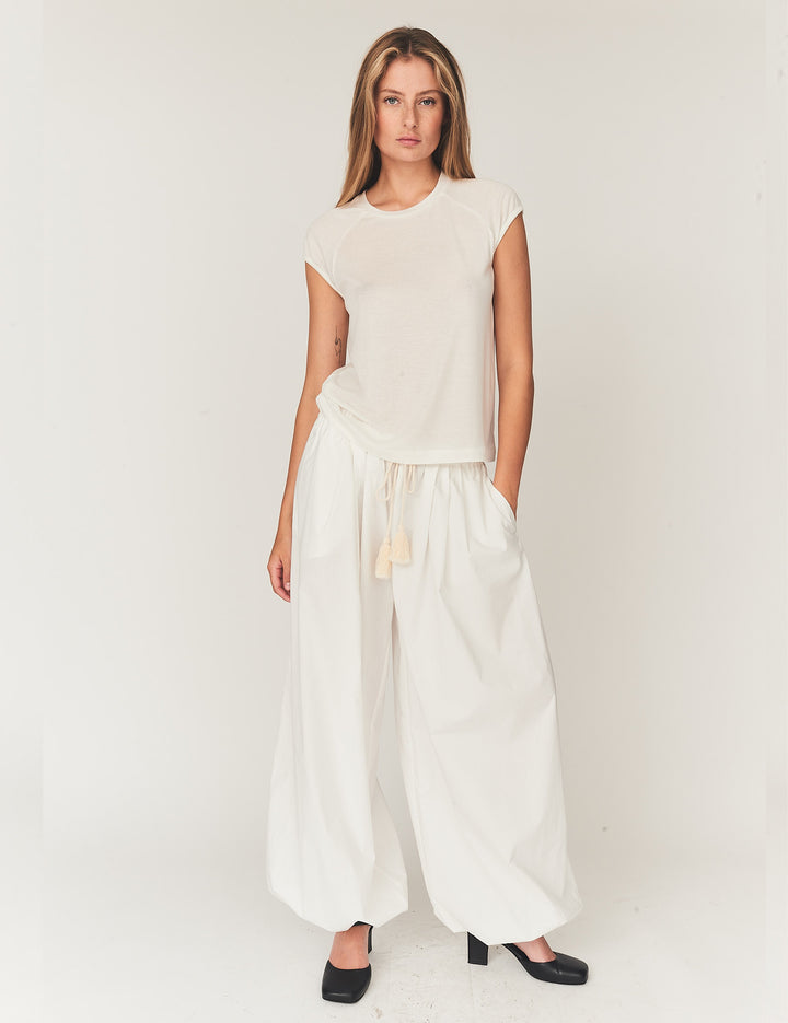 Bree Tee Cream 4 / Cream