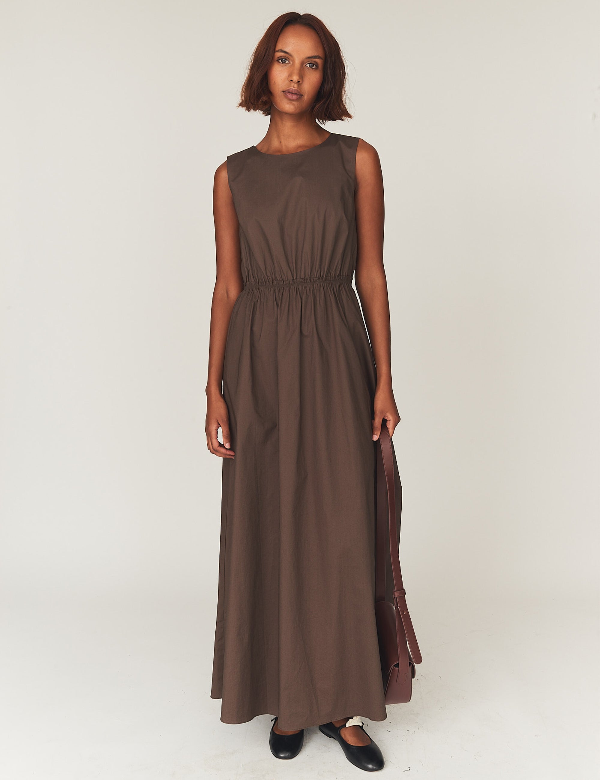 Cyprus Back Gown Chocolate 4 / Chocolate