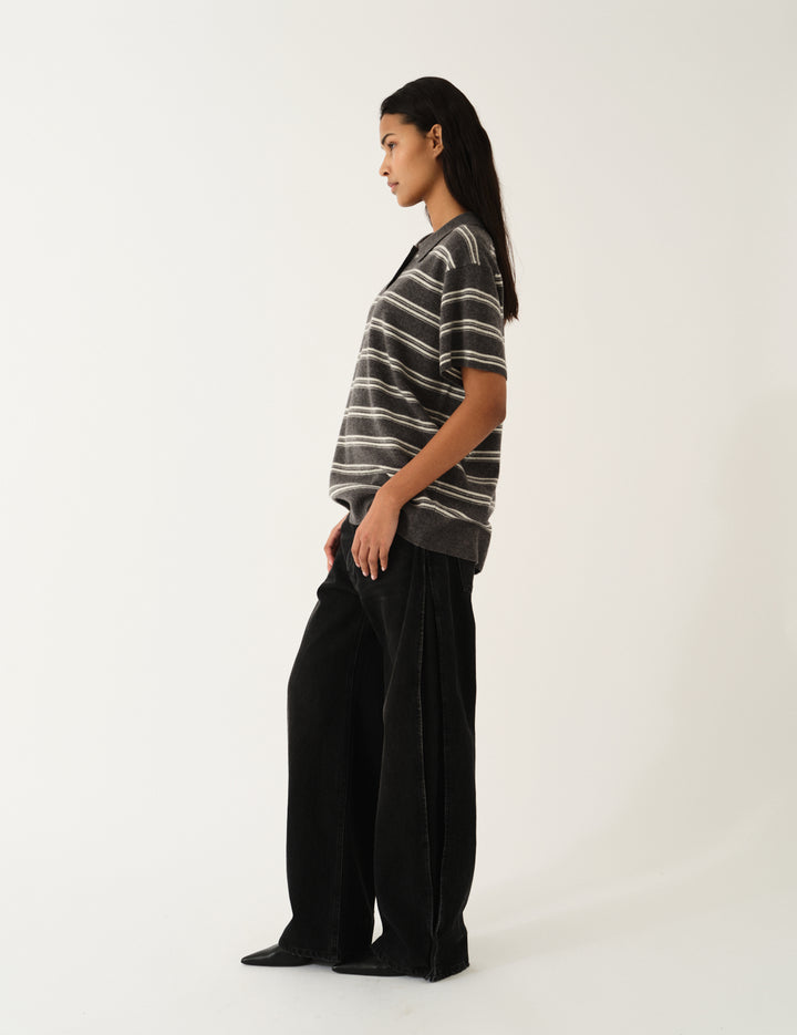 Darcy Barrel Jeans Washed Black Denim 24 / Washed Black Denim