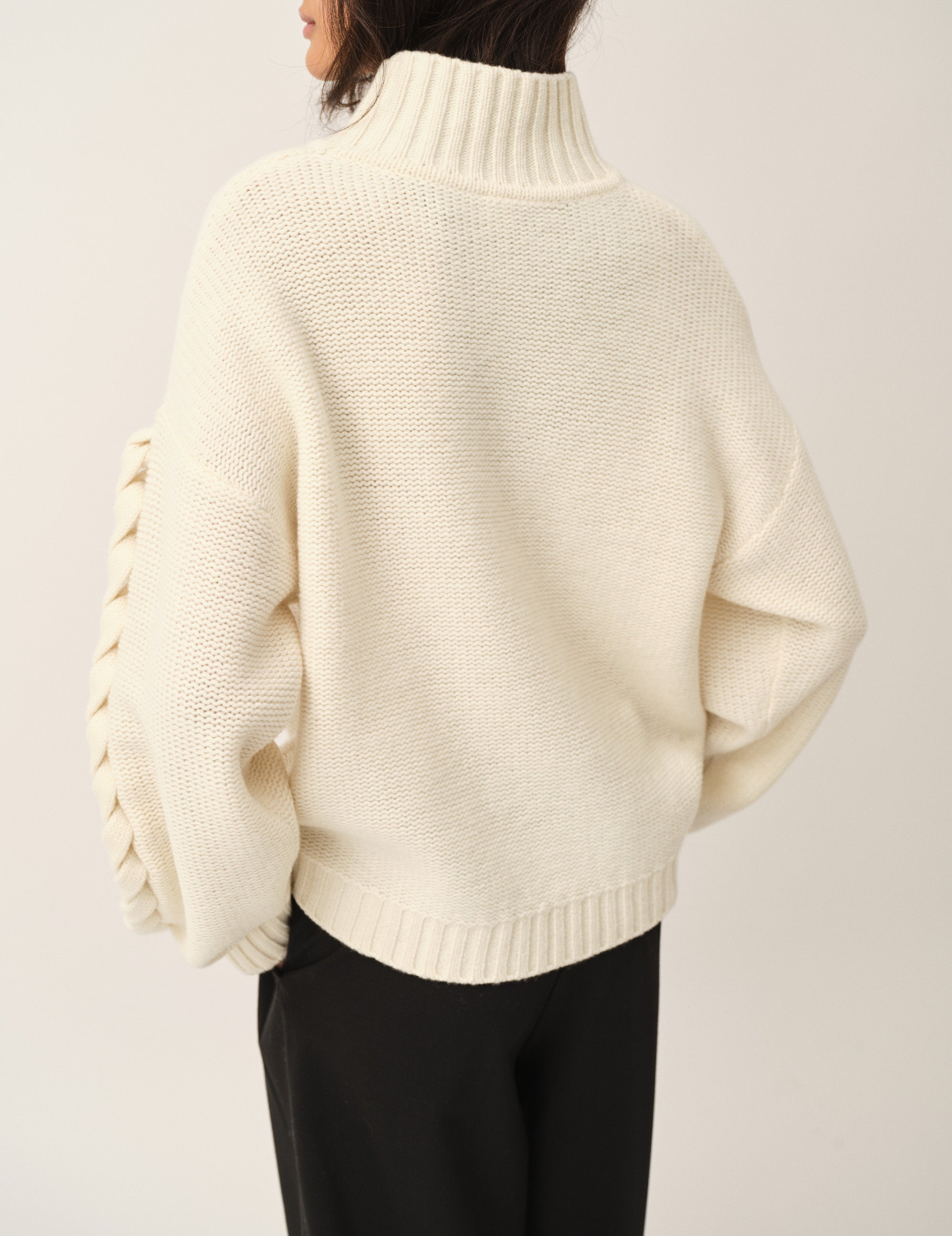 Como Braid Sweater Cream 4 / Cream