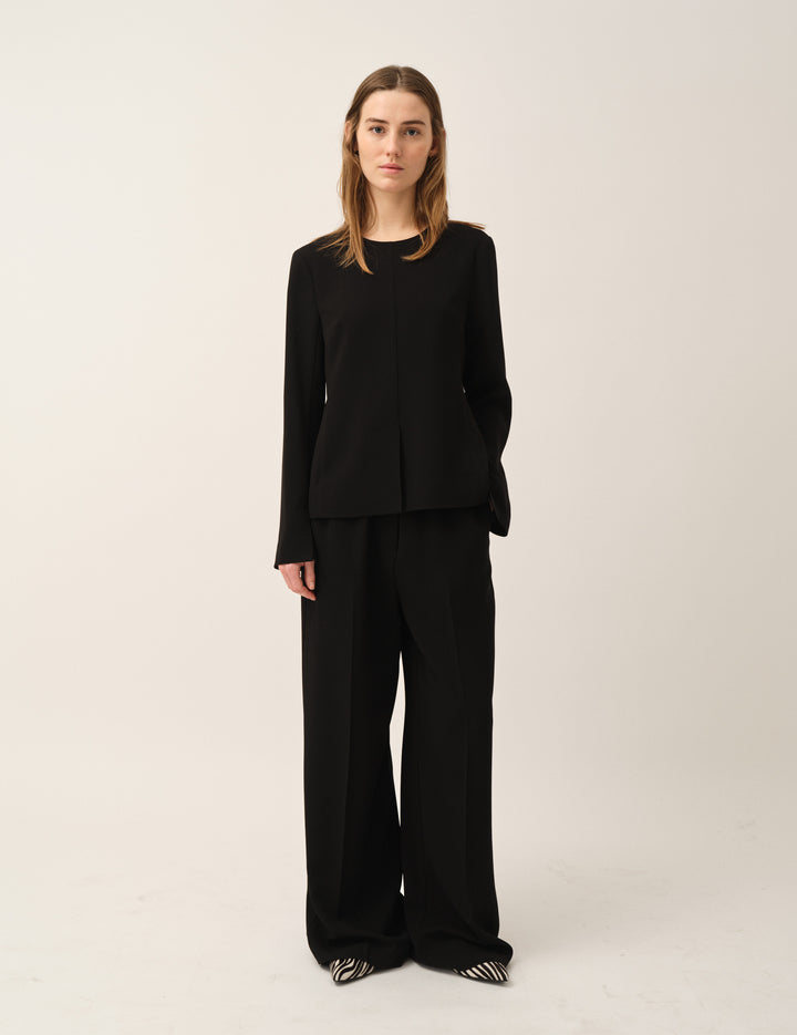 Crepe Slit Blouse Black 4 / Black